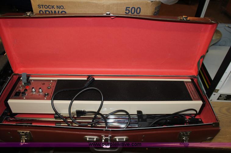 image for item A7494 PASO amplifier with stand