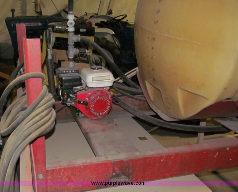 image for item A8091 400 gallon skid mounted sprayer