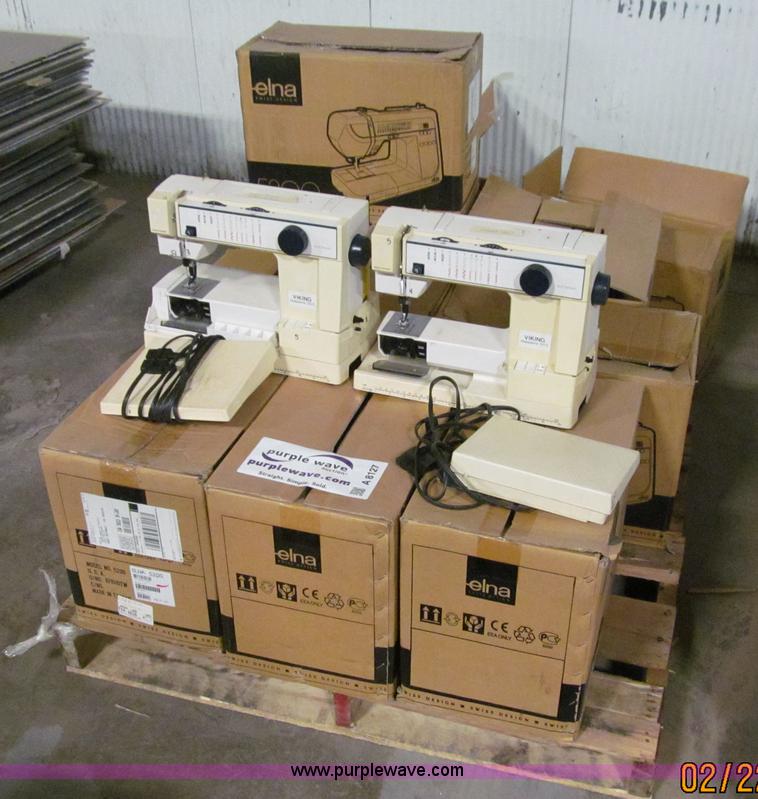 (11) Vikin Husquvarna 150E sewing machines in Des Moines, IA Item