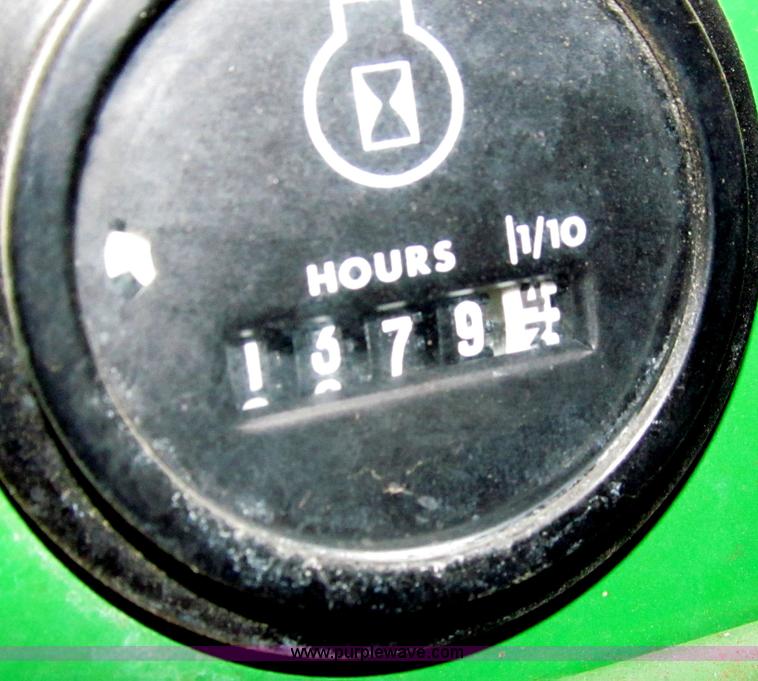 image for item A8184 John Deere 420 lawn tractor
