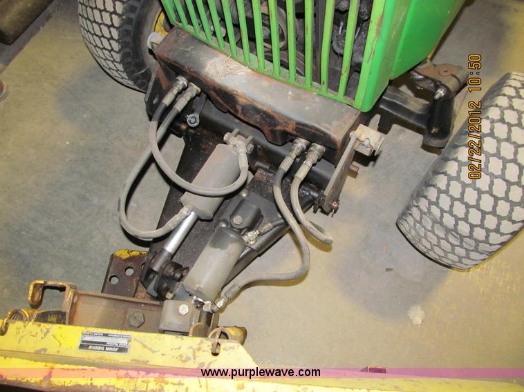 image for item A8184 John Deere 420 lawn tractor