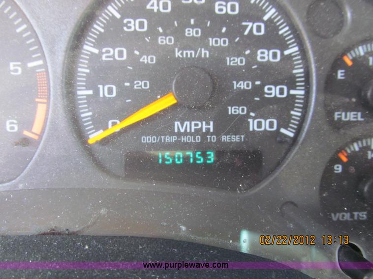 image for item A8190 2001 GMC Jimmy SUV