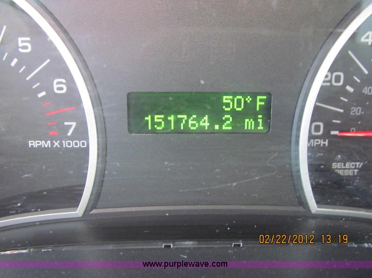 image for item A8191 2008 Ford Explorer SUV