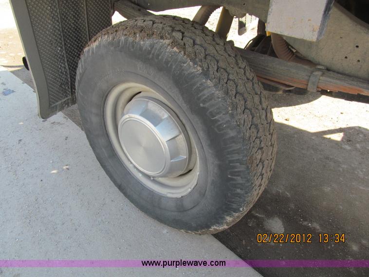 image for item A8192 1992 Dodge Power Ram 350 flatbed truck