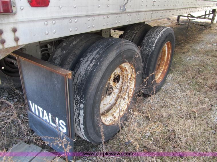 image for item A8193 1981 Great Dane 48' van trailer