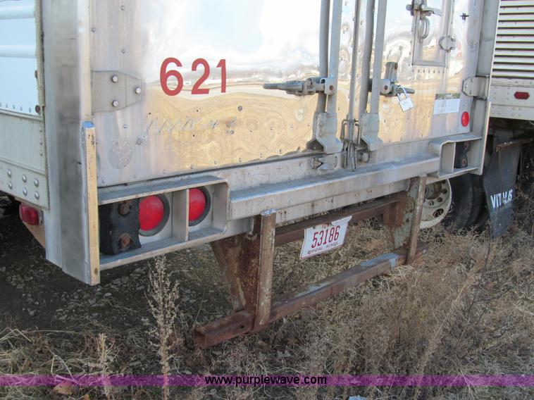 image for item A8194 1988 Great Dane 48' van trailer