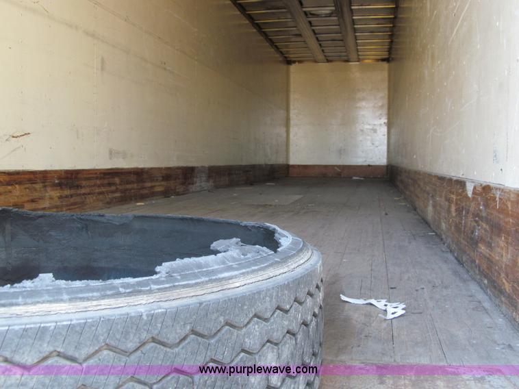 image for item A8196 1976 Great Dane 45' van trailer