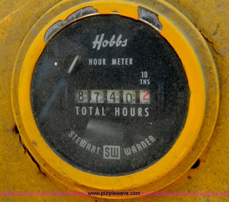 image for item B3549 Allis Chalmers FT 7024PS  forklift