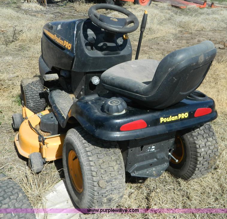 image for item B3550 Poulan Pro riding mower