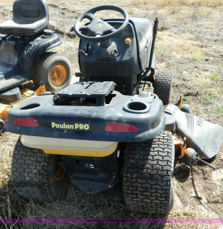 image for item B3552 Poulan Pro riding mower