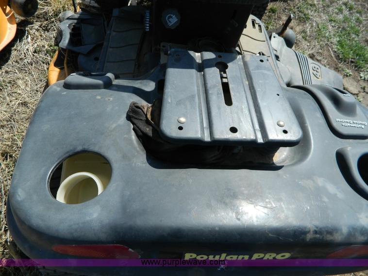 image for item B3552 Poulan Pro riding mower