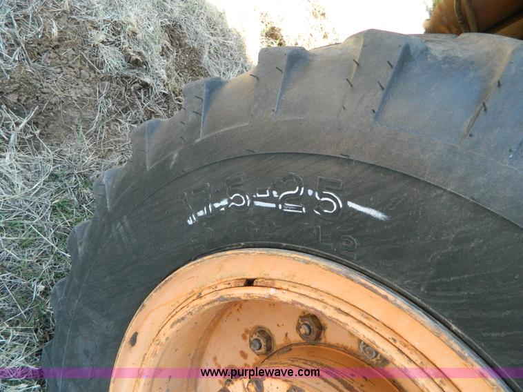 image for item B3553 Case 1085 Cruz-Air  excavator