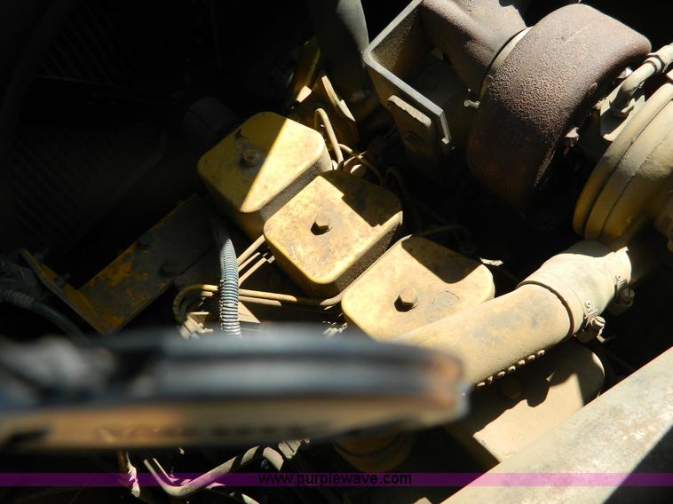 image for item B3553 Case 1085 Cruz-Air  excavator