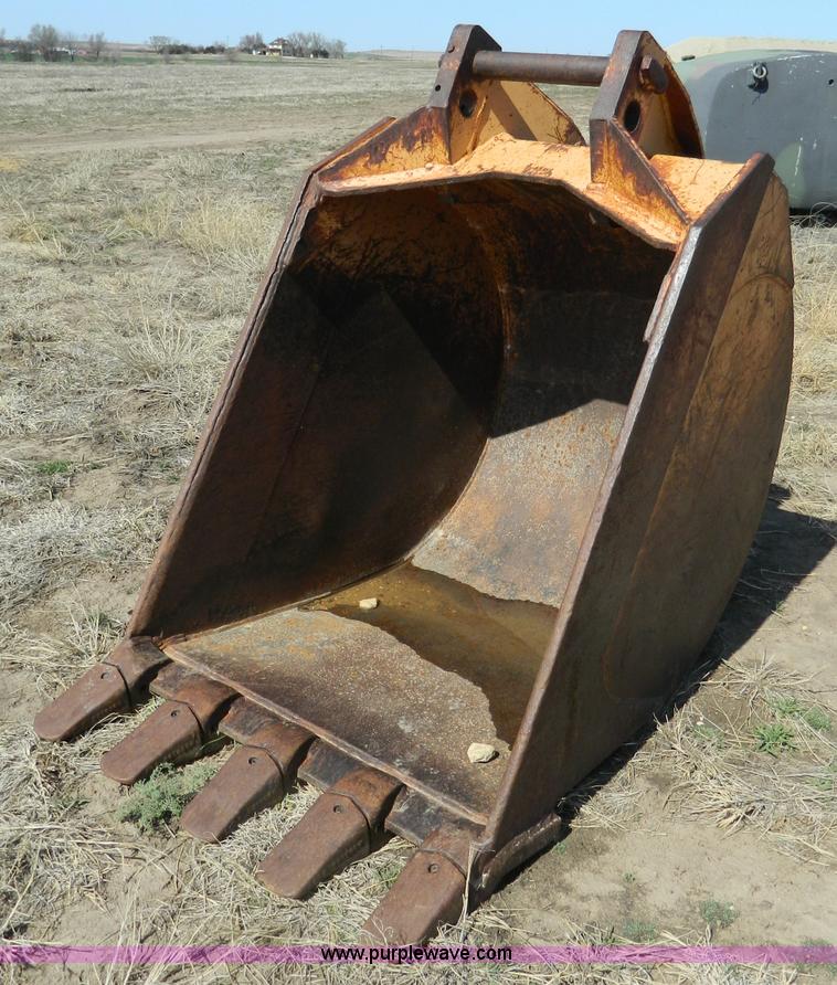 image for item B3553 Case 1085 Cruz-Air  excavator