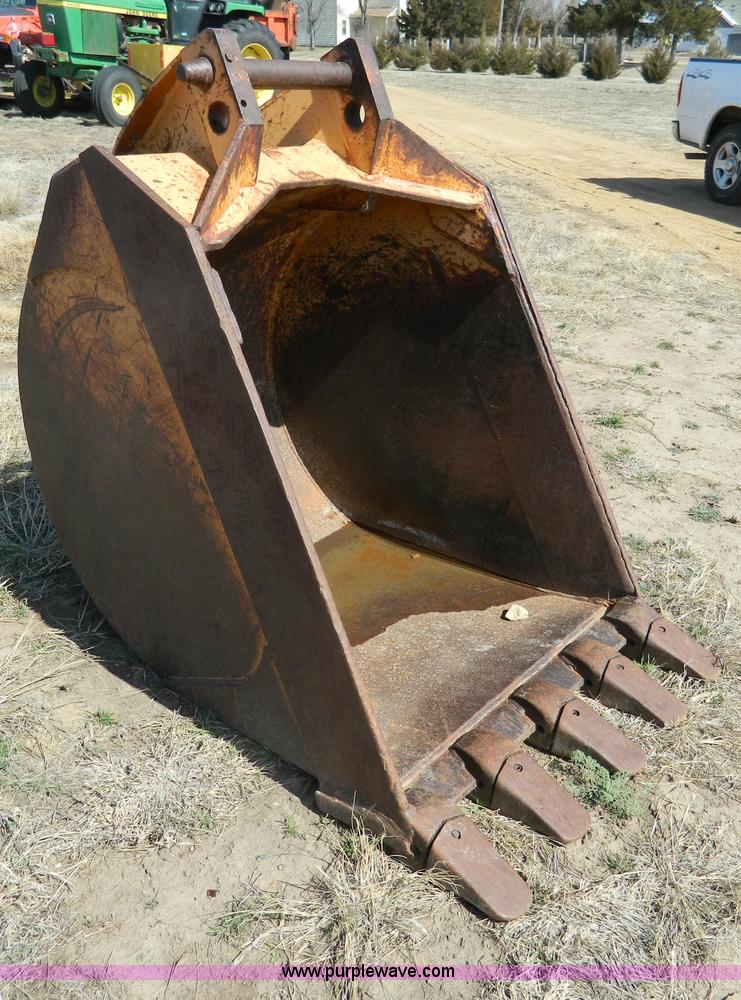 image for item B3553 Case 1085 Cruz-Air  excavator