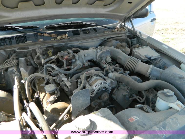 image for item B3554 2005 Ford Crown Victoria  Police Interceptor