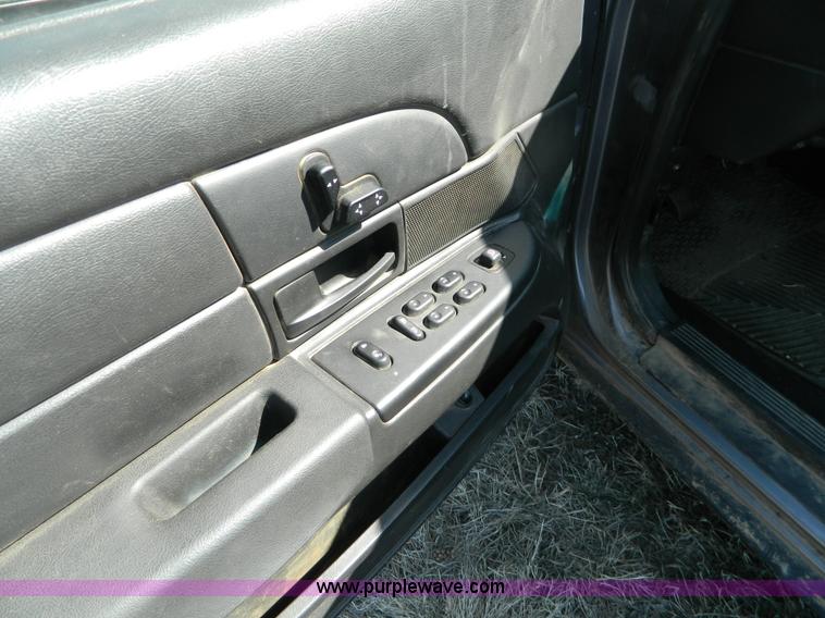 image for item B3555 2006 Ford Crown Victoria  Police Interceptor