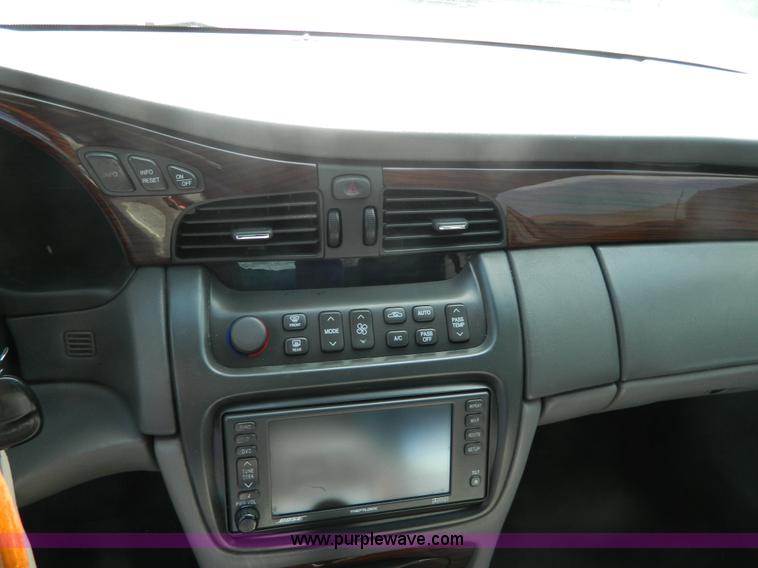 image for item B3571 2002 Cadillac DeVille DTS