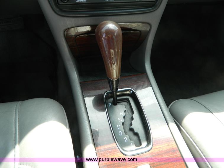 image for item B3571 2002 Cadillac DeVille DTS