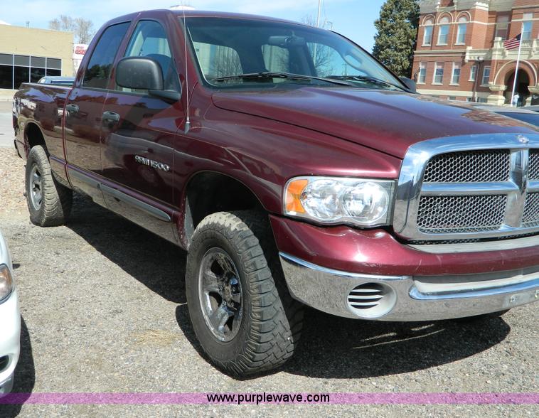 image for item B3572 2002 Dodge Ram 1500 quad cab pickup truck