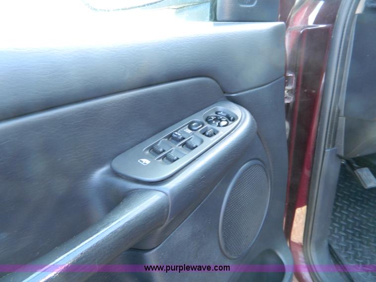 image for item B3572 2002 Dodge Ram 1500 quad cab pickup truck