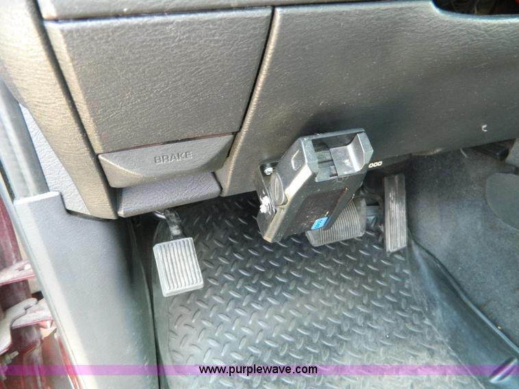 image for item B3572 2002 Dodge Ram 1500 quad cab pickup truck