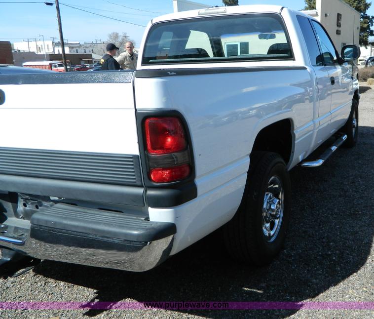image for item B3577 1999 Dodge Ram 2500 quad cab pickup truck
