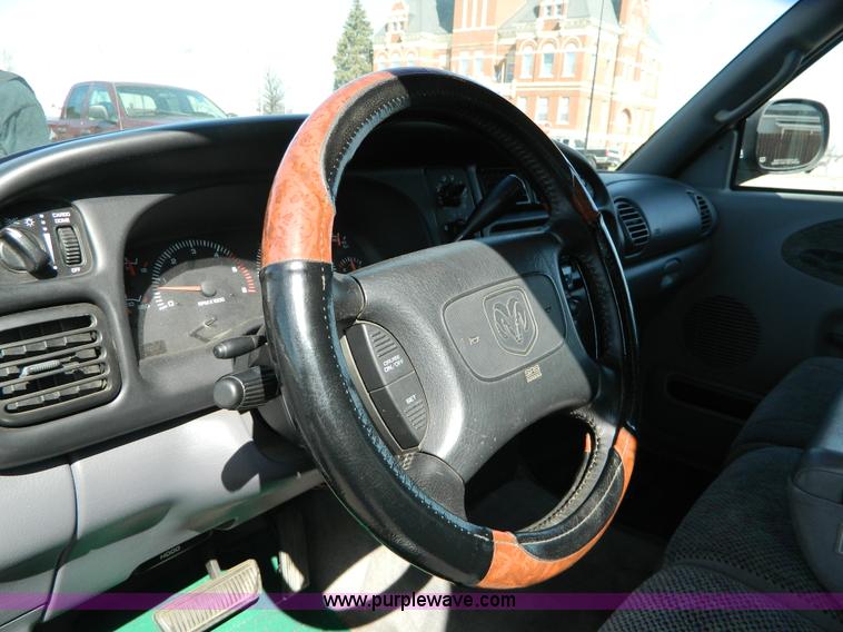 image for item B3577 1999 Dodge Ram 2500 quad cab pickup truck