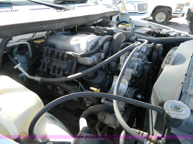 image for item B3577 1999 Dodge Ram 2500 quad cab pickup truck