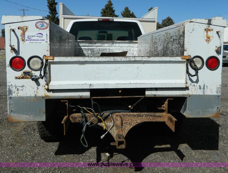 image for item B3580 1998 Chevrolet 2500 extended cab pickup truck