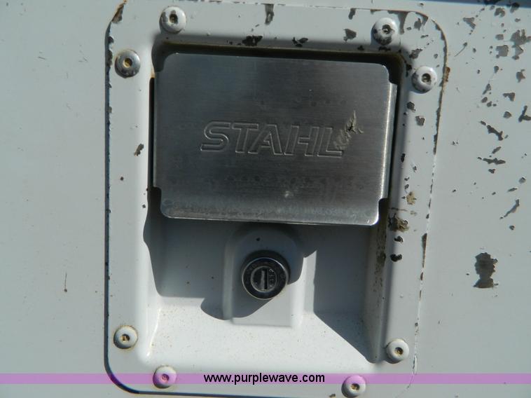 image for item B3580 1998 Chevrolet 2500 extended cab pickup truck