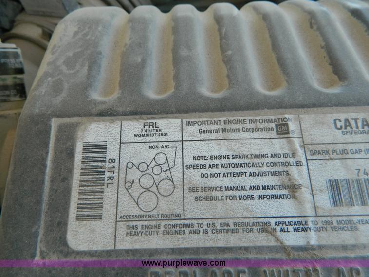 image for item B3580 1998 Chevrolet 2500 extended cab pickup truck