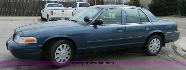 image for item B3595 2007 Ford Crown Victoria Police Interceptor