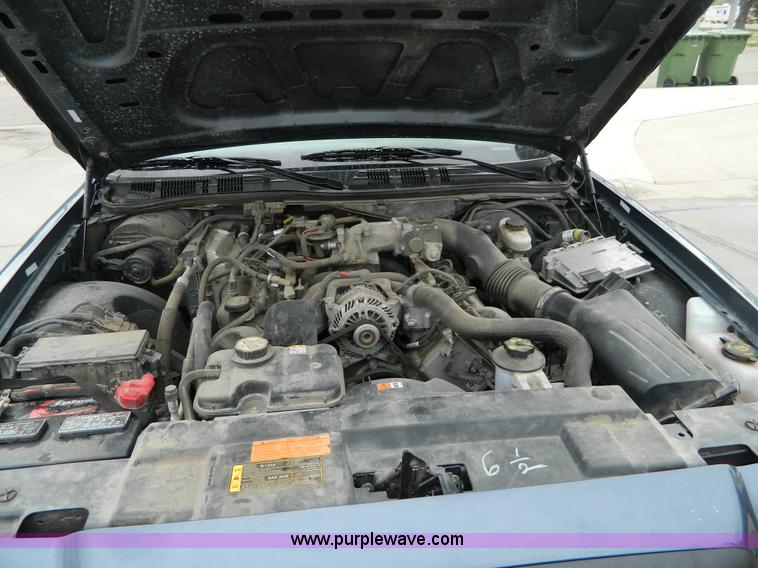 image for item B3595 2007 Ford Crown Victoria Police Interceptor