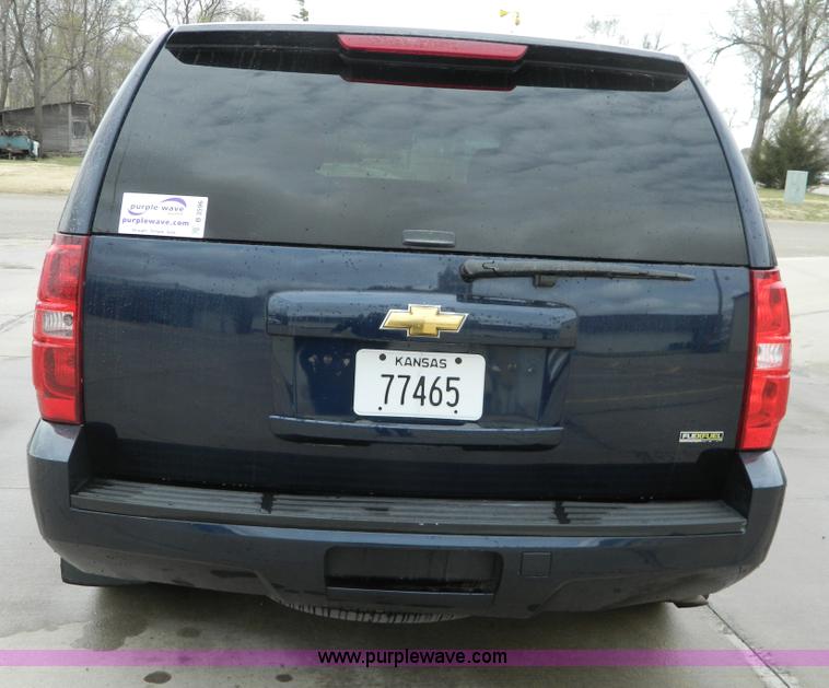 image for item B3596 2008 Chevrolet Tahoe LS SUV