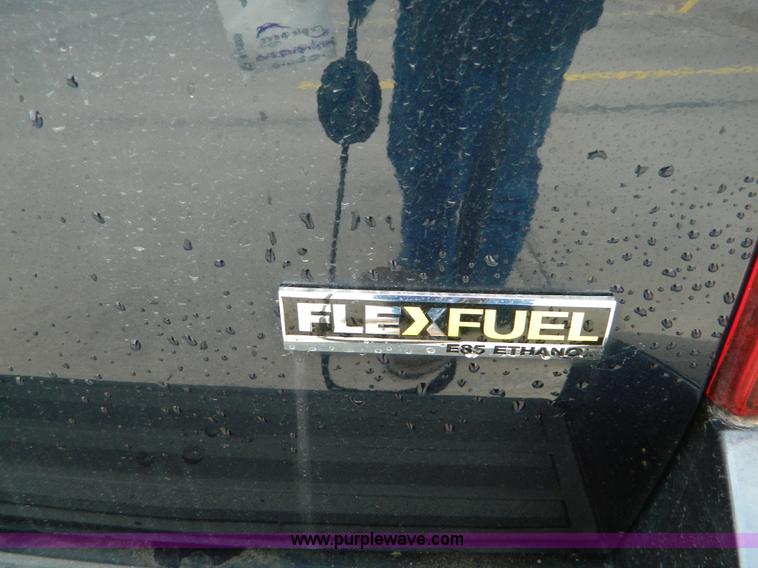 image for item B3596 2008 Chevrolet Tahoe LS SUV