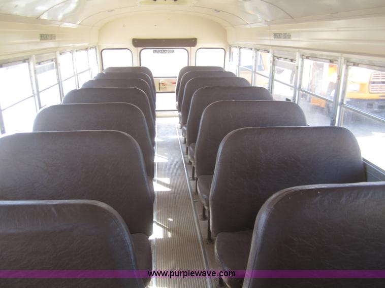 image for item B5709 1993 Ford Bluebird B700 school bus