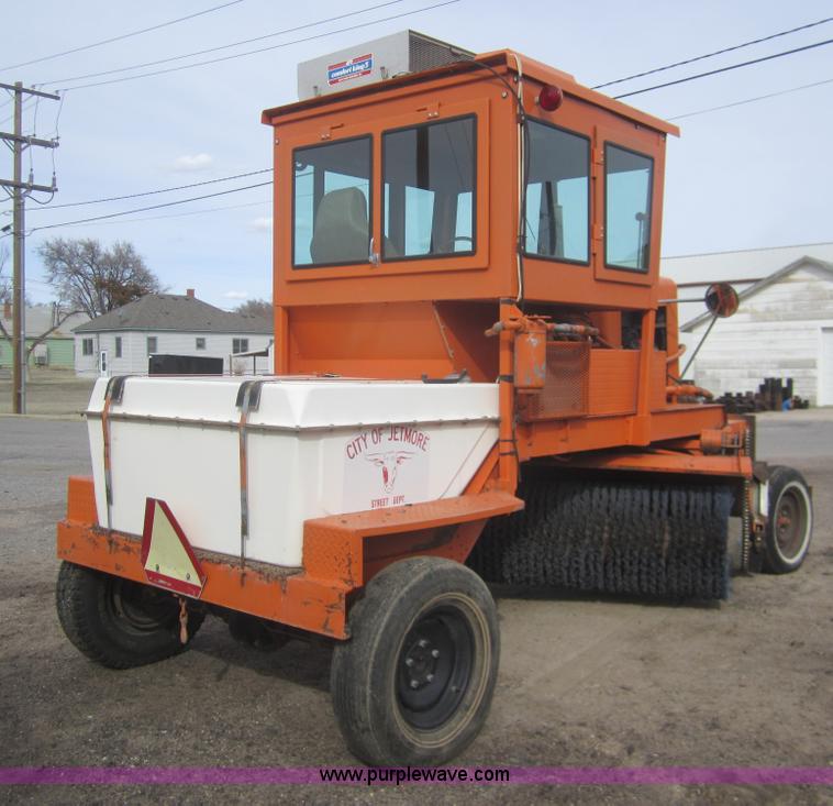 image for item B5725 Broce street sweeper