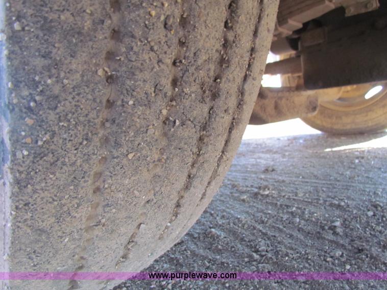 image for item B7191 1993 Blue Bird TC2000 school bus