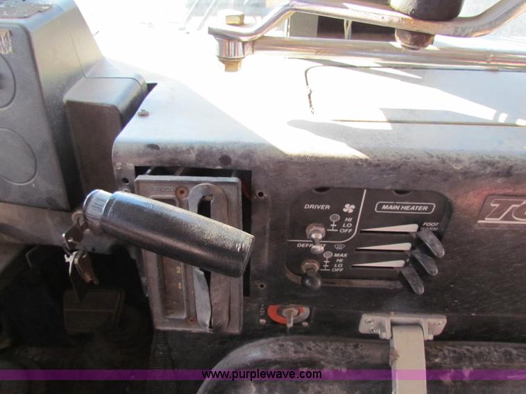 image for item B7192 1994 Blue Bird TC2000 school bus