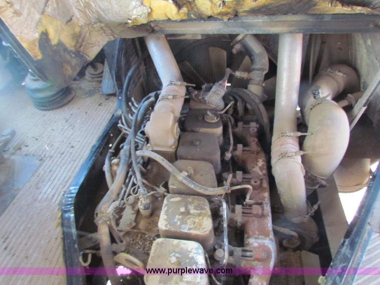 image for item B7192 1994 Blue Bird TC2000 school bus