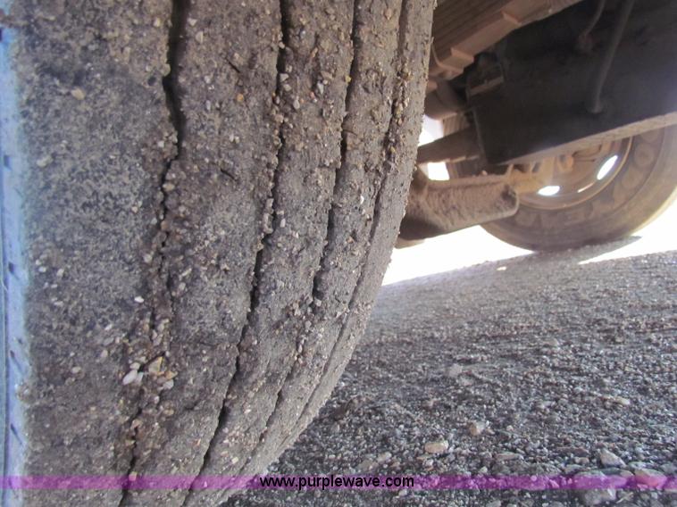 image for item B7192 1994 Blue Bird TC2000 school bus