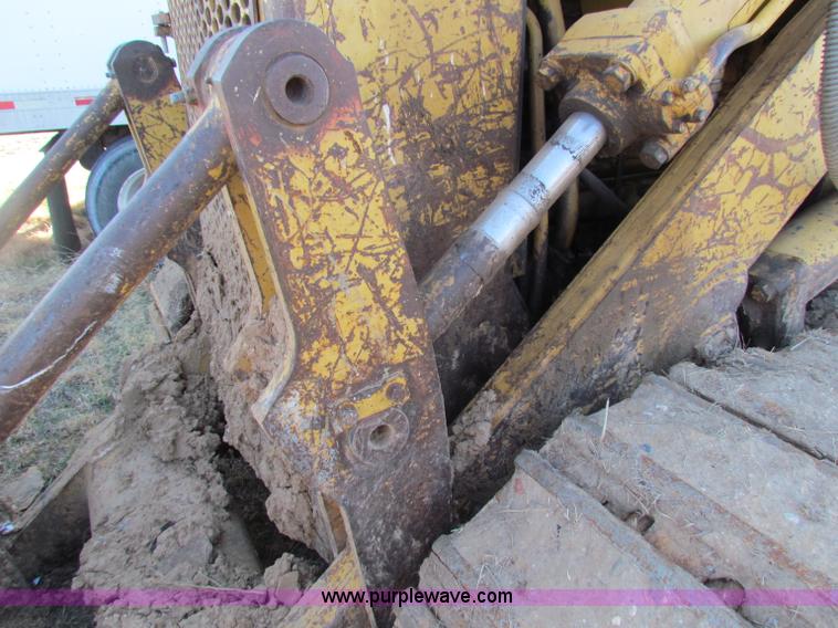 image for item B7195 1986 Caterpillar 955L track loader