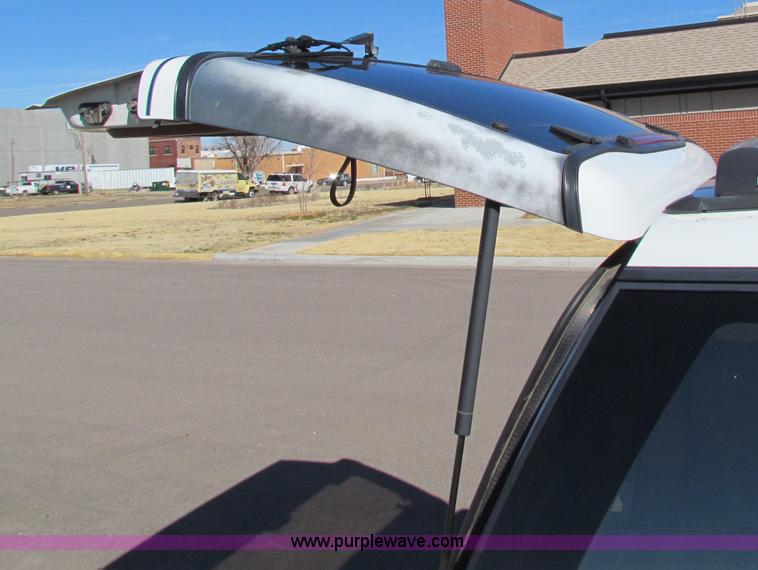 image for item B7196 1996 Ford Explorer XLT SUV