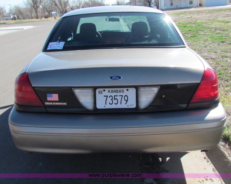 image for item B7198 2008 Ford Crown Victoria Police Interceptor