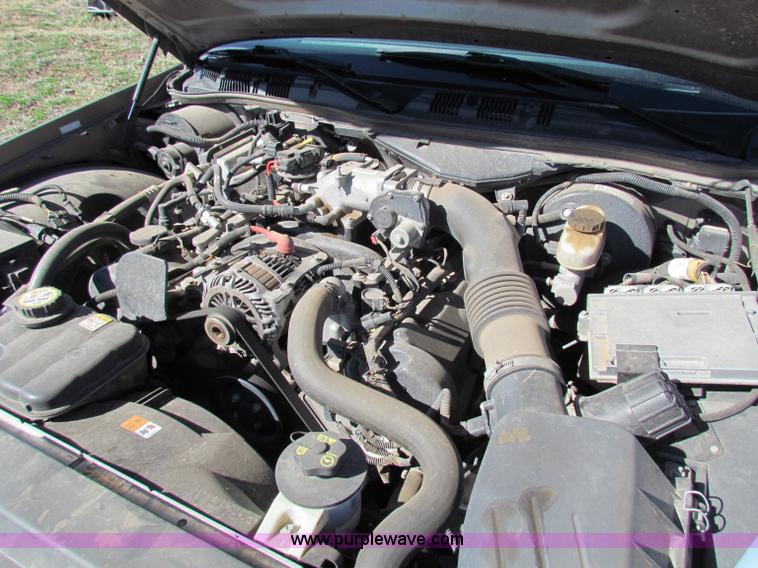 image for item B7198 2008 Ford Crown Victoria Police Interceptor