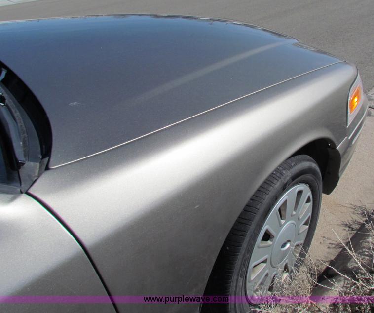 image for item B7198 2008 Ford Crown Victoria Police Interceptor