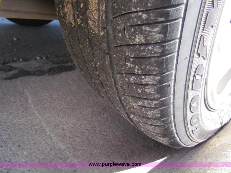 image for item B7198 2008 Ford Crown Victoria Police Interceptor