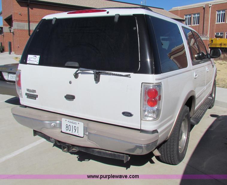 image for item B7199 1998 Ford Expedition Eddie Bauer SUV