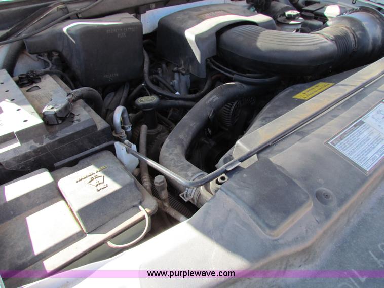 image for item B7199 1998 Ford Expedition Eddie Bauer SUV